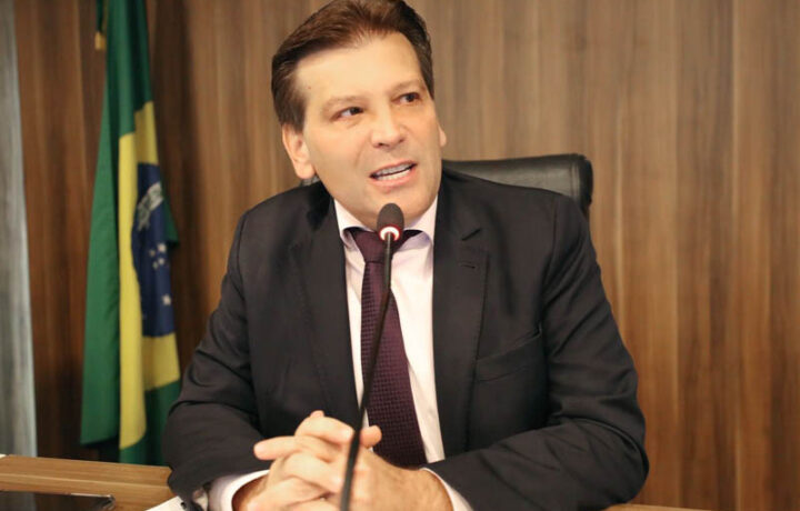 Comércio do Paraná cresce acima da média nacional, e Paulo Gomes vê oportunidade para fortalecer o varejo local