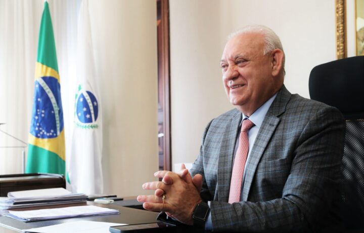 Ademar Traiano destaca responsabilidade fiscal como base para investimentos após recorde histórico dos Portos do Paraná