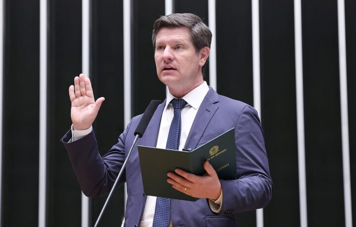 Santin Roveda amplia participação do Paraná nos debates nacionais 
