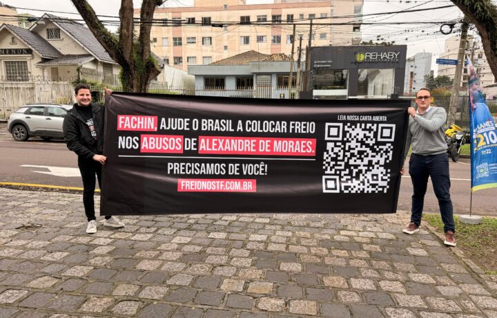 Stephanes destaca mobilização em Curitiba e reforça atuação por limites ao STF